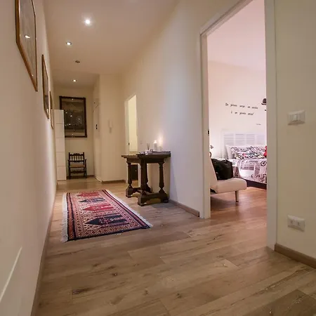 Guest house Demi's 3*