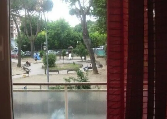 Demi's בית הארחה