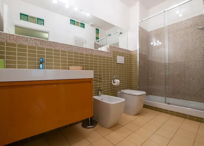 בית הארחה Demi's 4*